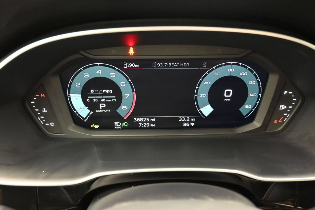 Used 2025 Audi Q3 2.0T Premium AWD/4WD image 3