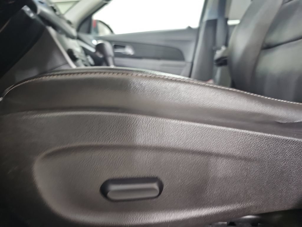 Used 2014 Chevrolet Cruze LTZ w/ RS Package FWD image 34