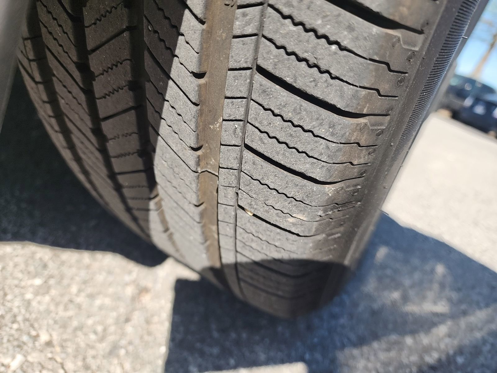 Used 2024 Nissan Rogue SL image 10