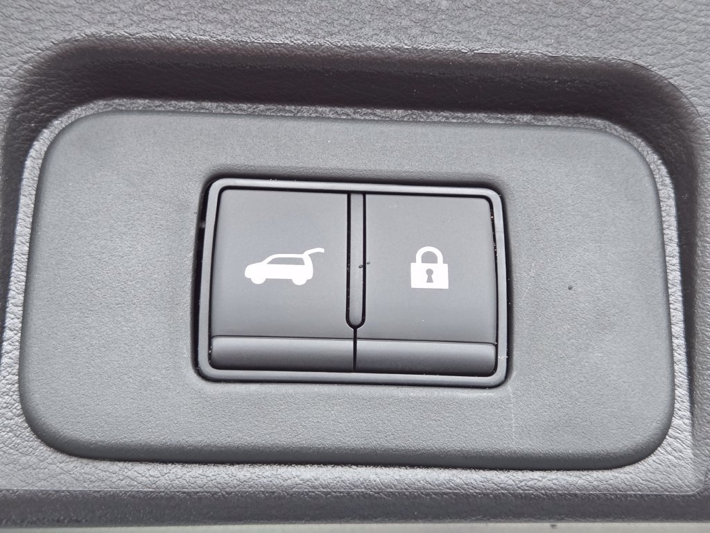New 2026 Nissan Rogue SV AWD/4WD image 16