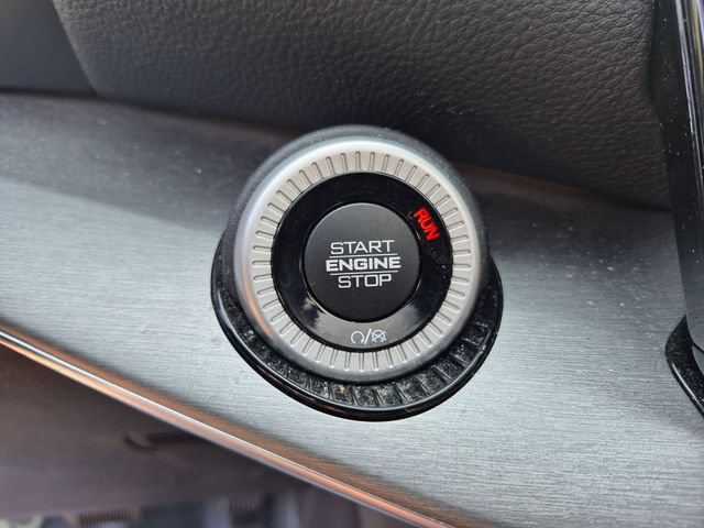 Used 2023 Jeep Wagoneer Series II AWD/4WD image 20