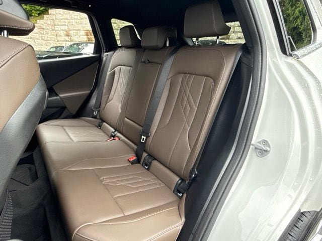 Certified 2025 BMW X3 xDrive30i w/ Convenience Package AWD/4WD image 30