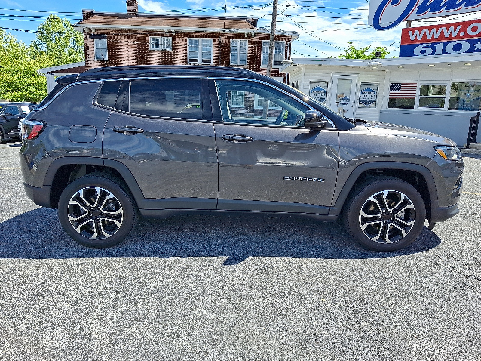 Used 2022 Jeep Compass Limited AWD/4WD image 7