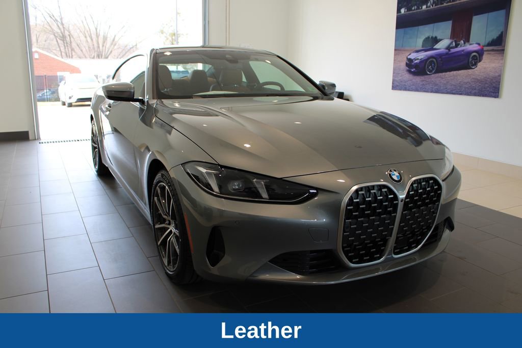 Used 2025 BMW 430i xDrive Coupe w/ Premium Package image 2