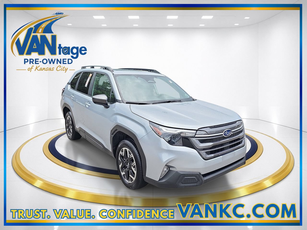 Certified 2025 Subaru Forester Premium AWD/4WD image 3