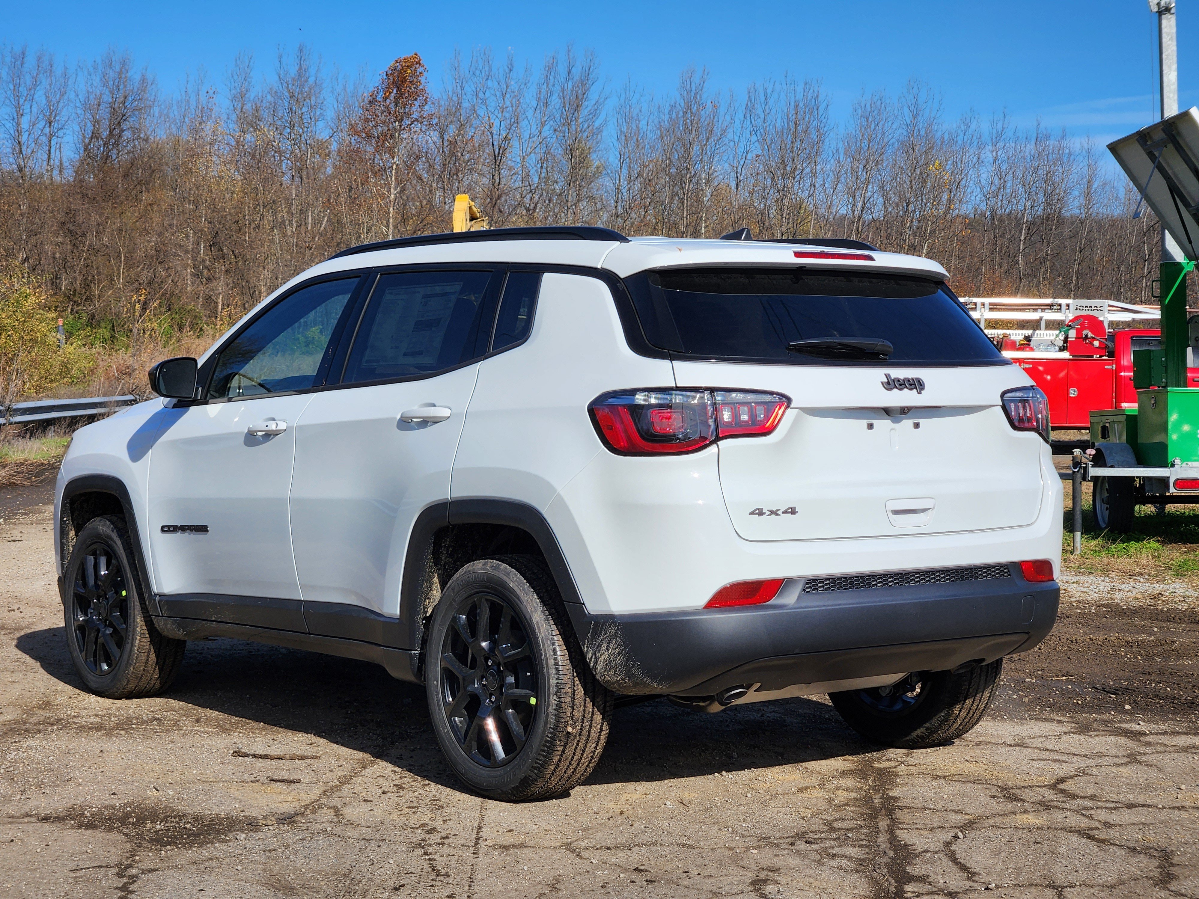 New 2026 Jeep Compass Latitude AWD/4WD image 2