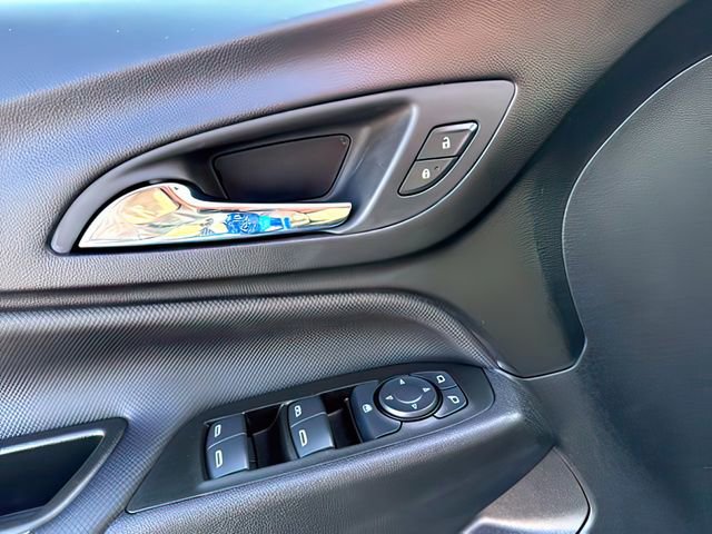 Used 2024 Chevrolet Equinox RS image 18