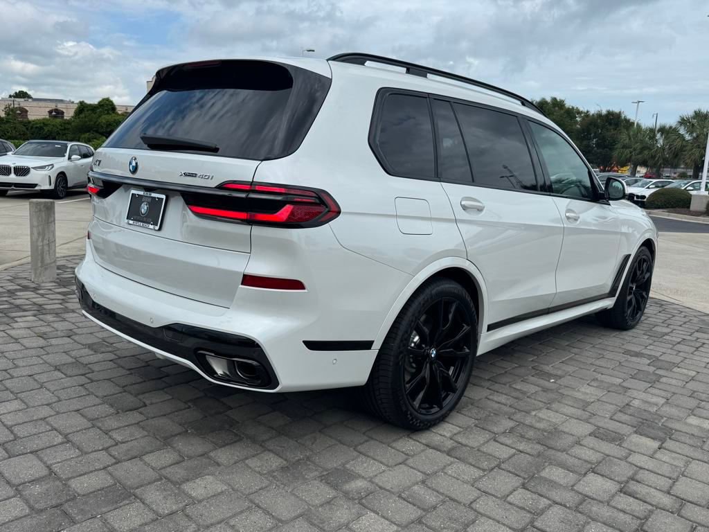 New 2026 BMW X7 xDrive40i w/ M Sport Package image 9