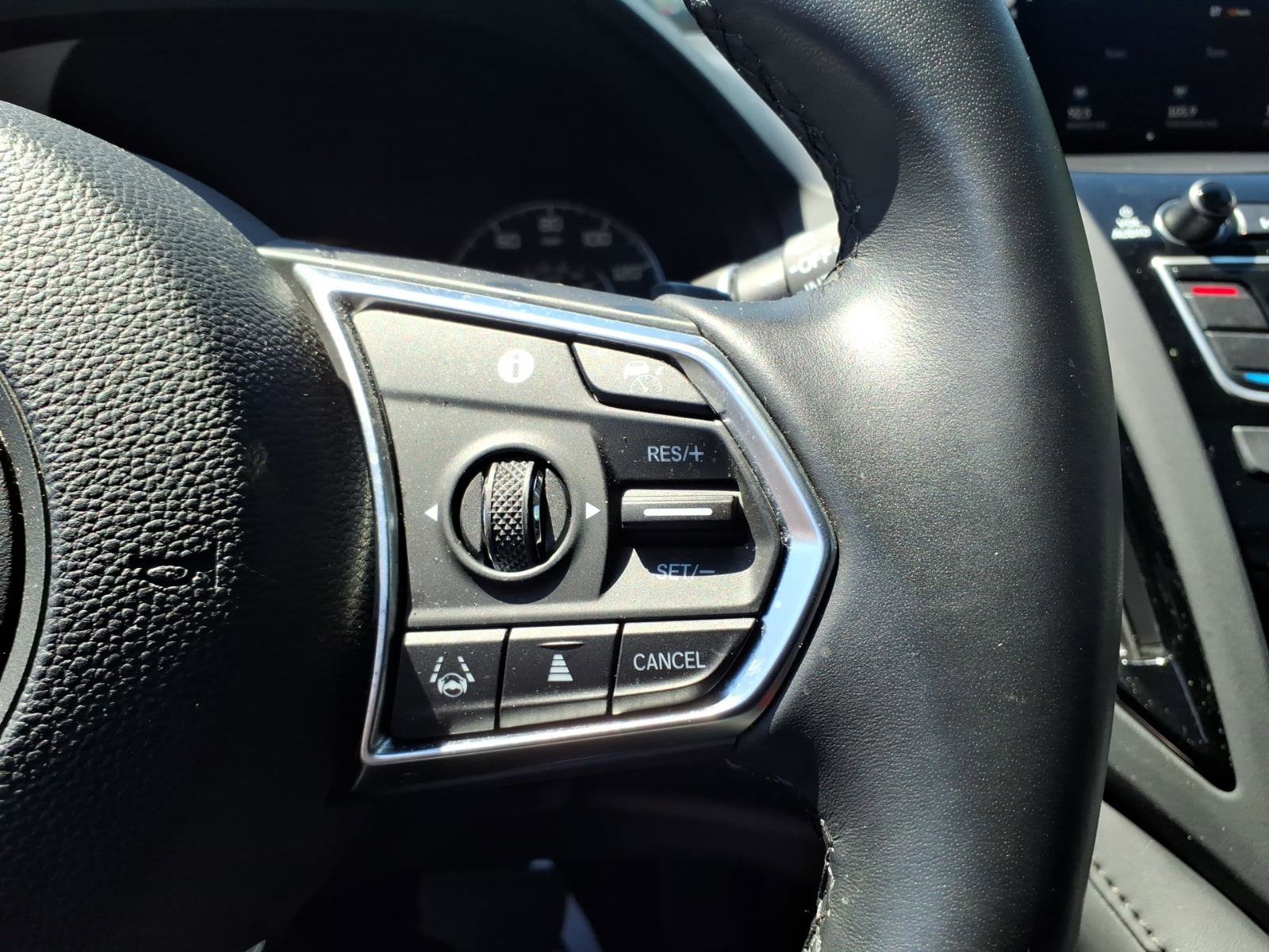 Used 2024 Acura RDX SH-AWD image 24
