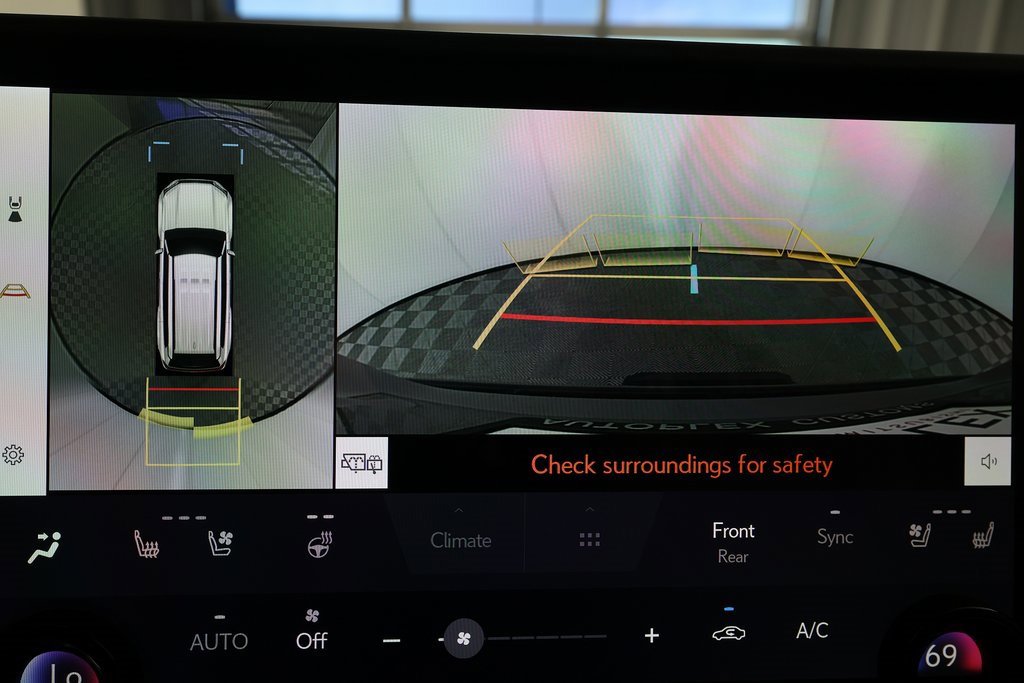 Used 2025 Lexus GX 550 image 34