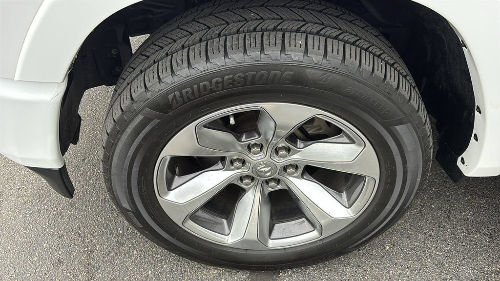 Used 2021 RAM 1500 Limited w/ Body Color Bumper Group AWD/4WD image 35