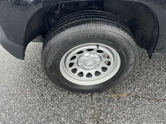 Used 2023 Chevrolet Colorado W/T image 16