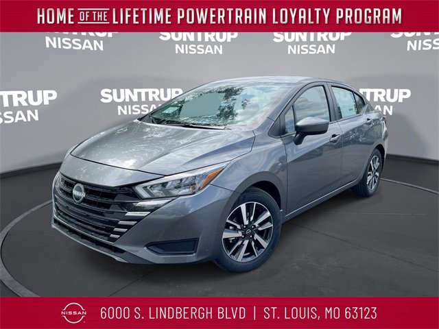 New 2025 Nissan Versa SV w/ Trunk Package
