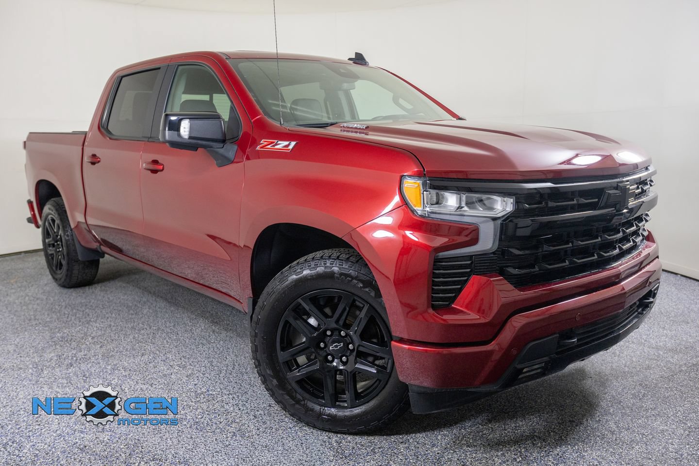 Used 2025 Chevrolet Silverado 1500 RST w/ RST All Star Premium Package AWD/4WD image 1