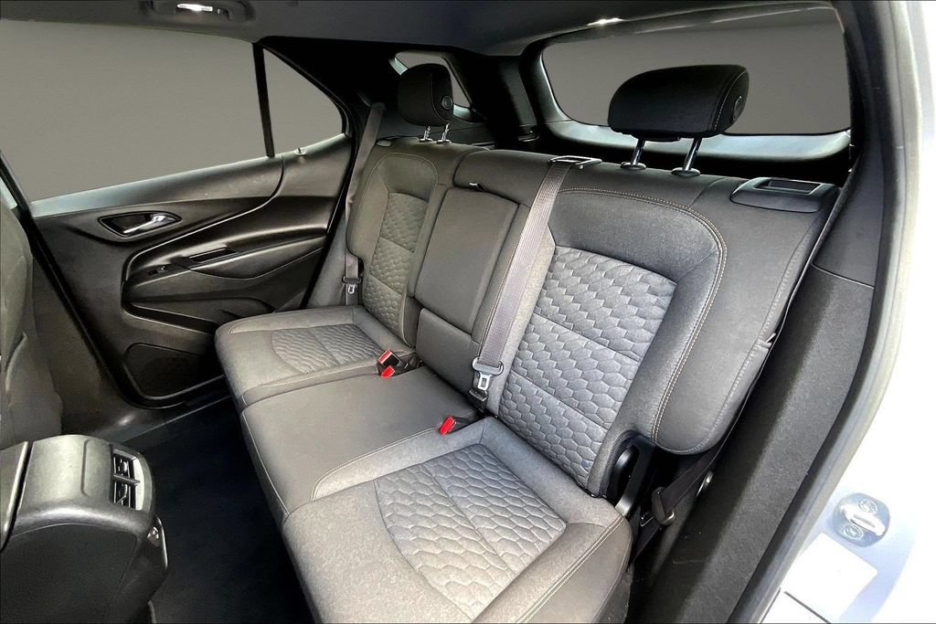 Used 2020 Chevrolet Equinox LT AWD/4WD image 26