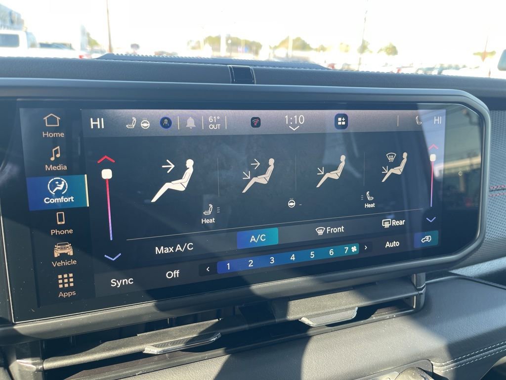 New 2026 Jeep Wrangler Unlimited Rubicon AWD/4WD image 9