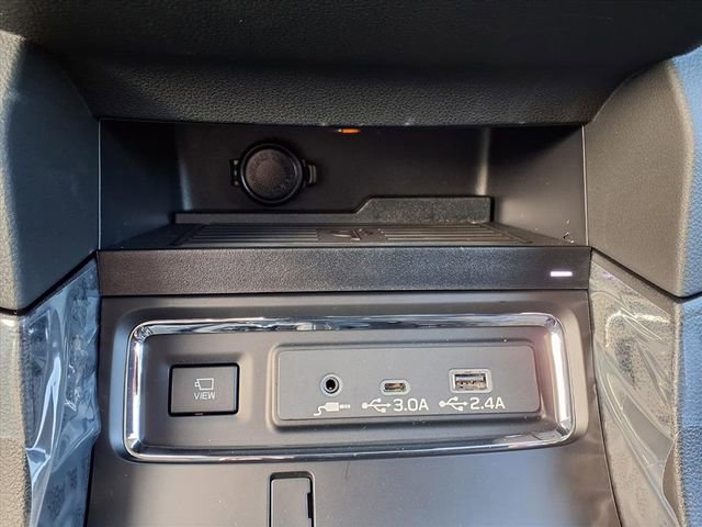 New 2026 Subaru Ascent Limited AWD/4WD image 17