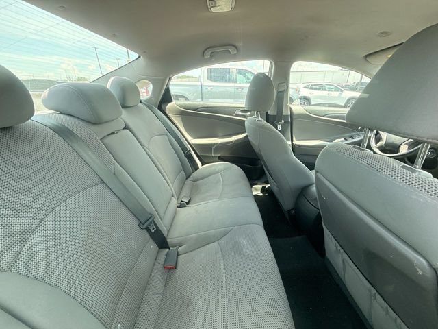 Used 2013 Hyundai Sonata GLS w/ Popular Equipment Pkg FWD image 9
