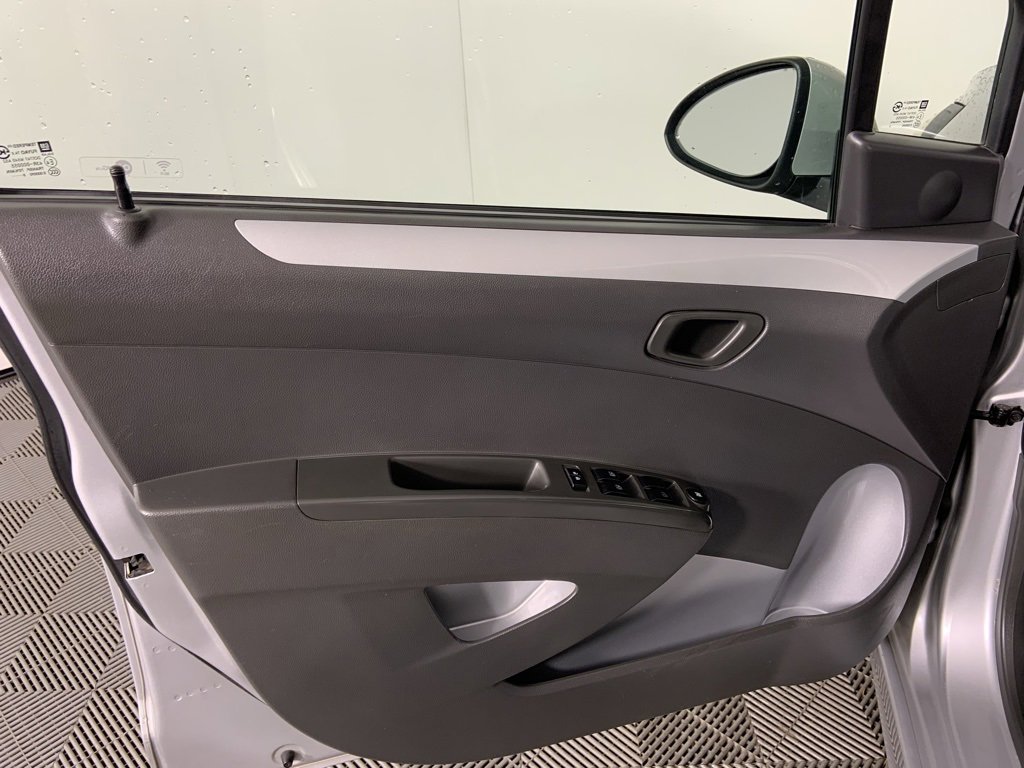 Used 2016 Chevrolet Spark LT image 20