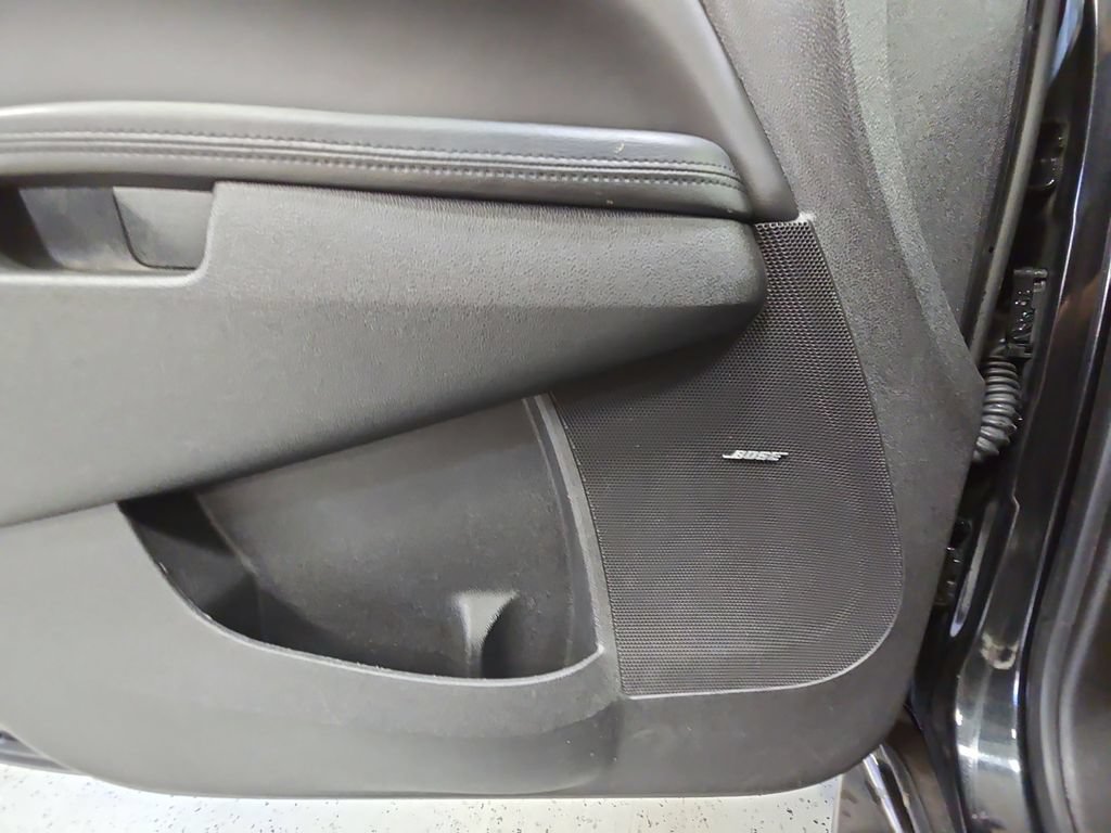 Used 2012 Buick Enclave Premium AWD/4WD image 32