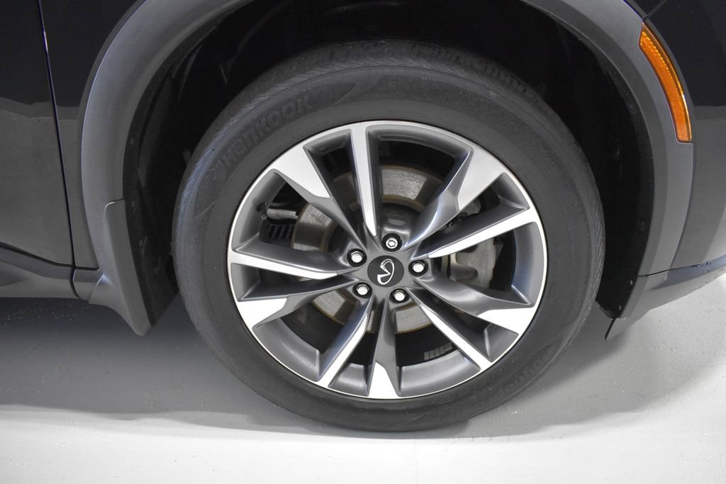 Used 2023 INFINITI QX60 Luxe w/ Performance Audio Package AWD/4WD image 10