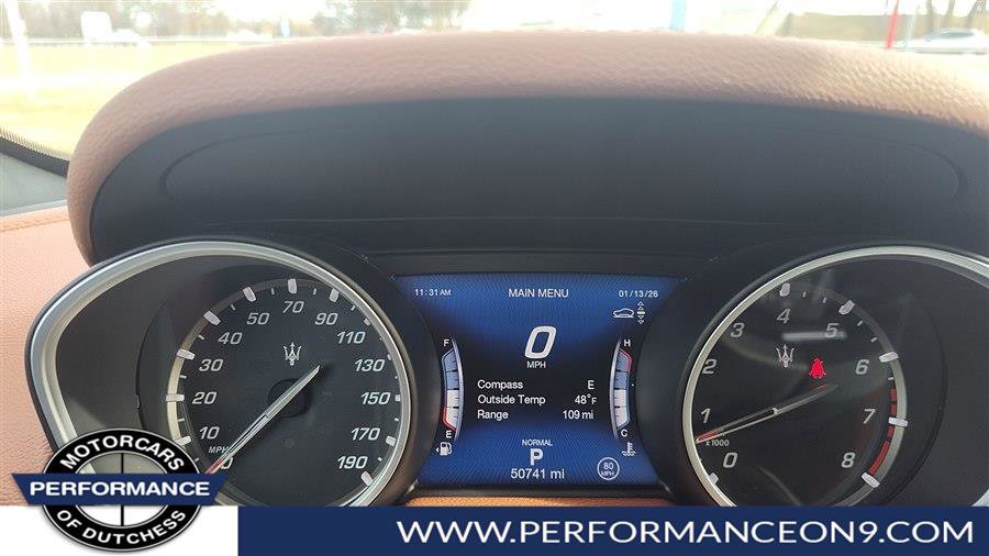 Used 2019 Maserati Levante image 19
