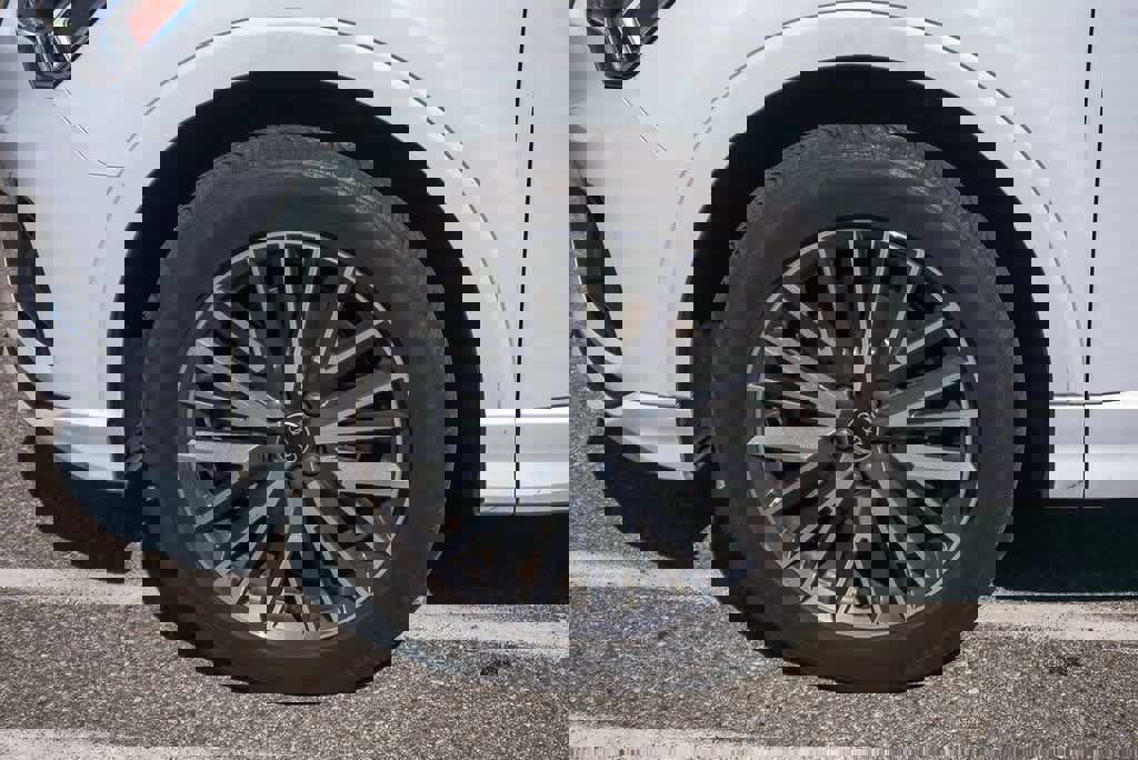 Used 2023 Audi Q3 2.0T Premium w/ Convenience Package image 5