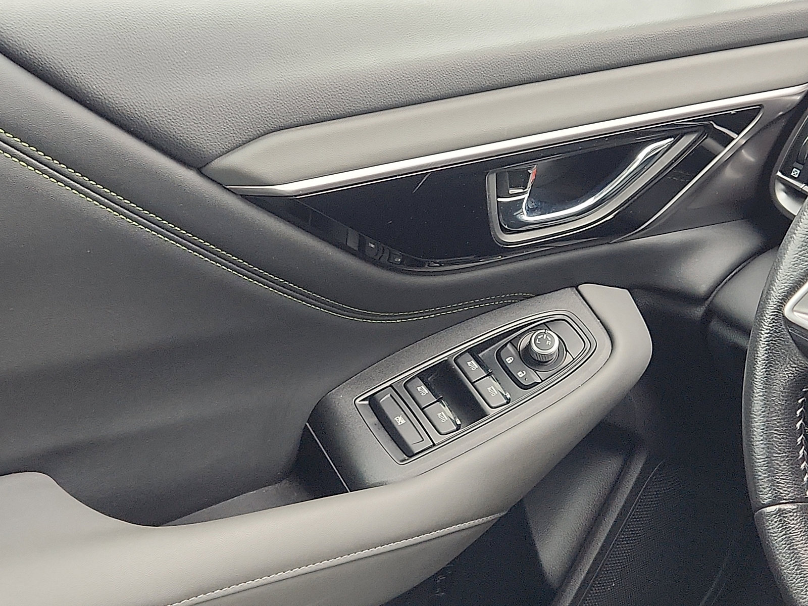 Used 2023 Subaru Outback Onyx Edition XT AWD/4WD image 12