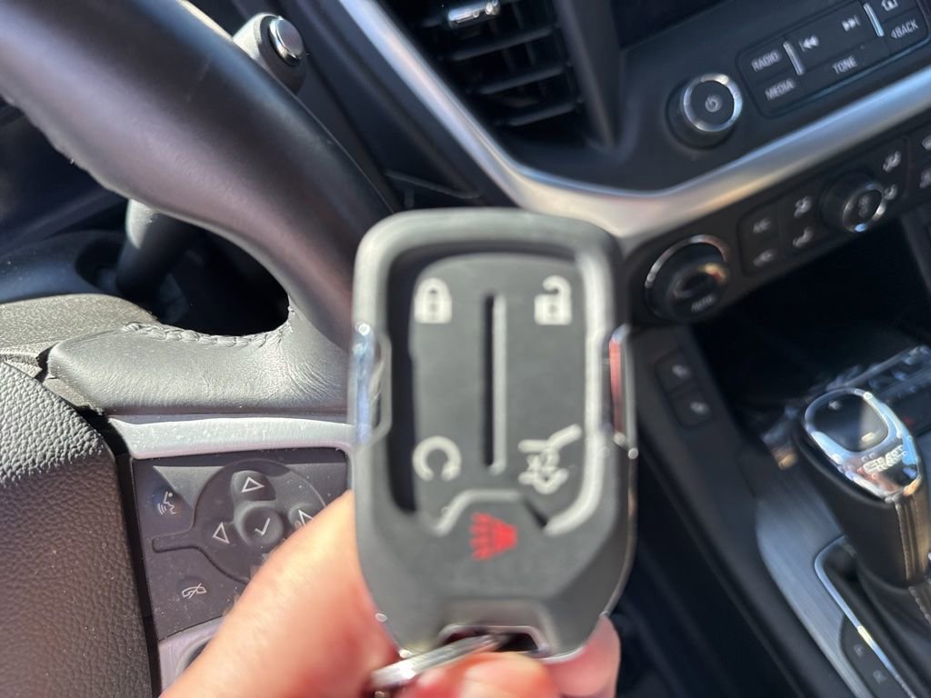 Used 2018 GMC Acadia SLT AWD/4WD image 16