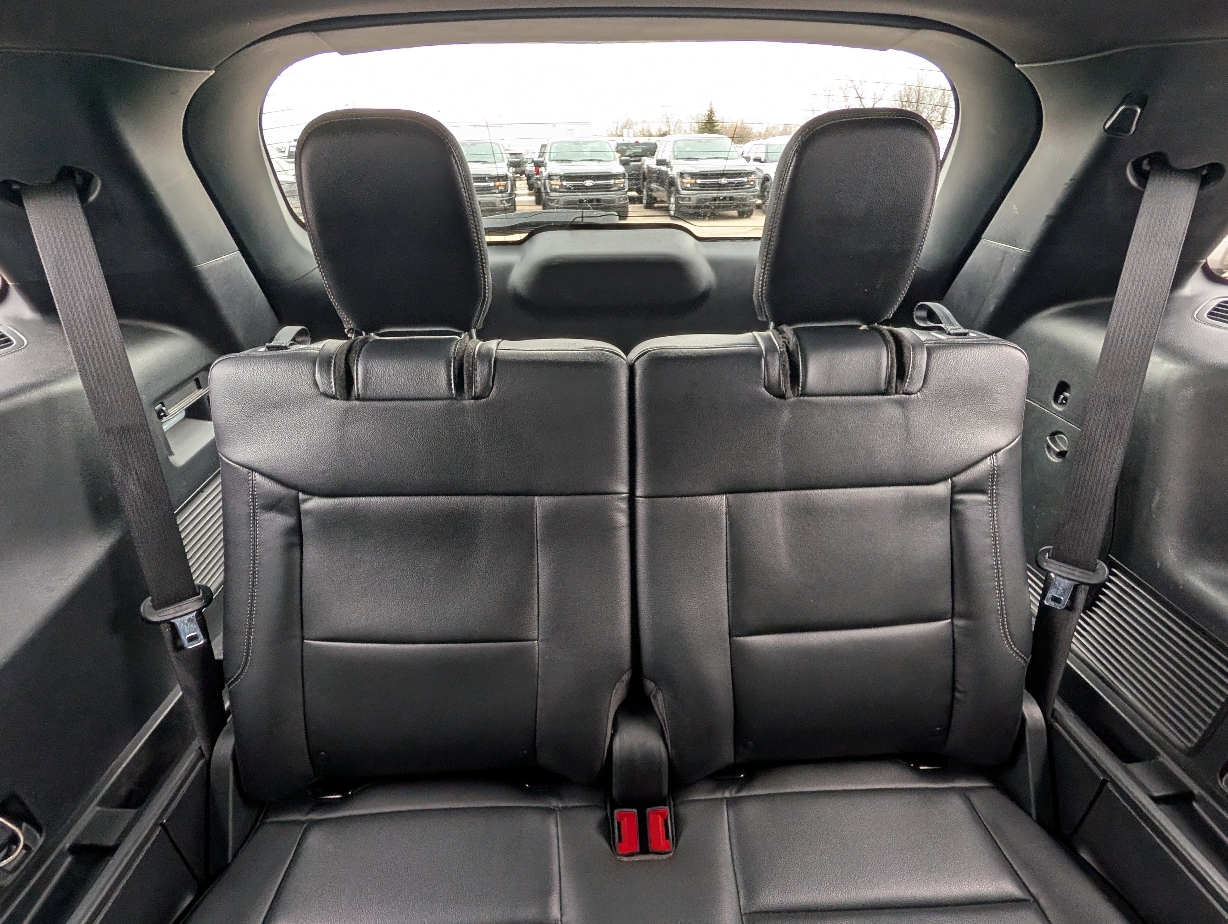 Used 2020 Ford Explorer XLT w/ Equipment Group 202A image 24