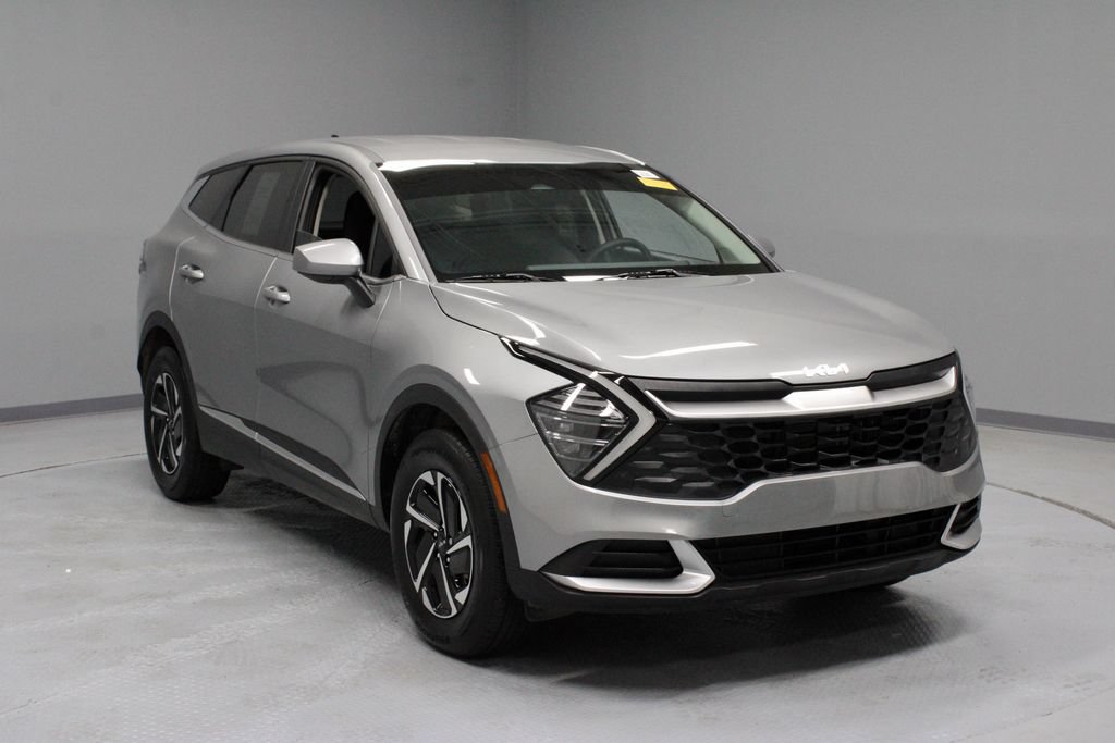 Used 2025 Kia Sportage LX