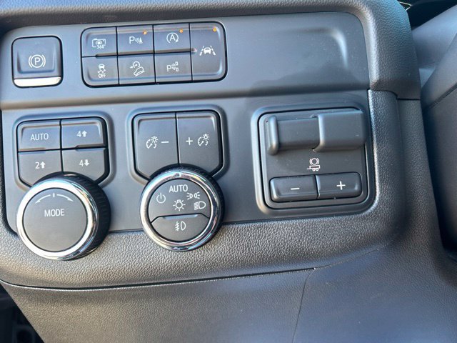 Used 2025 Chevrolet Tahoe Premier w/ Sun And Tow Package AWD/4WD image 20