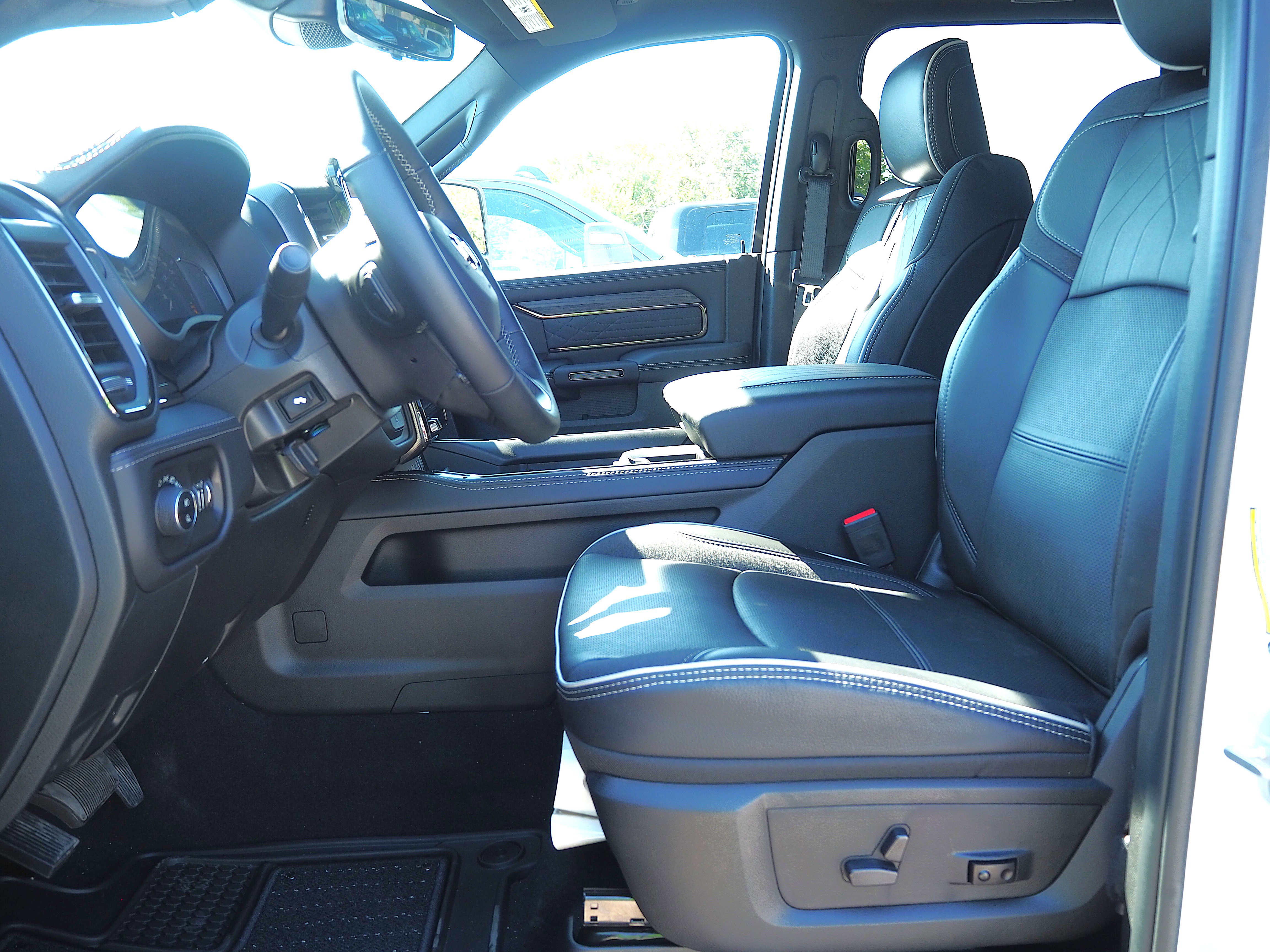 New 2026 RAM 2500 Limited image 10