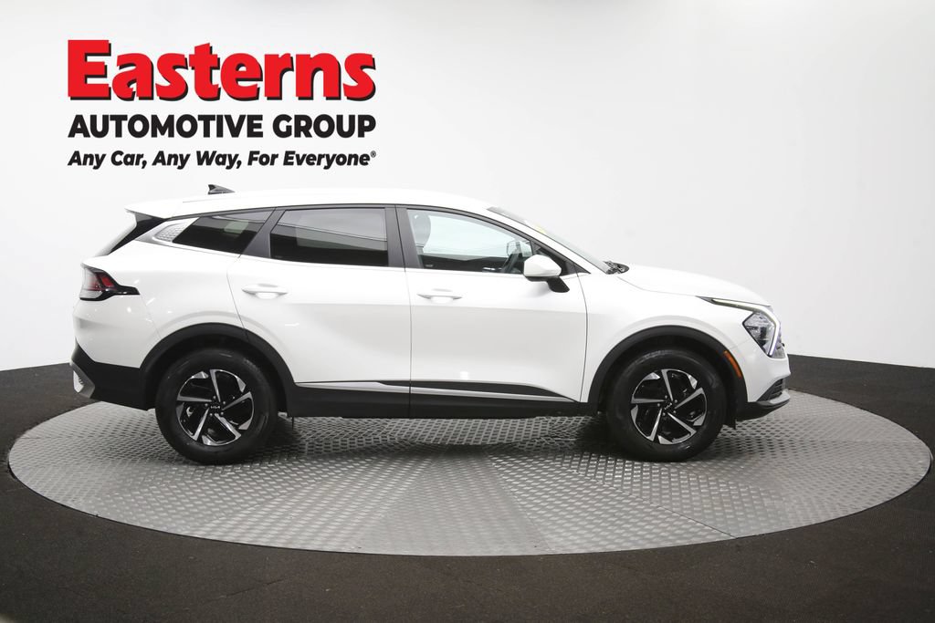 Used 2023 Kia Sportage LX AWD/4WD image 44
