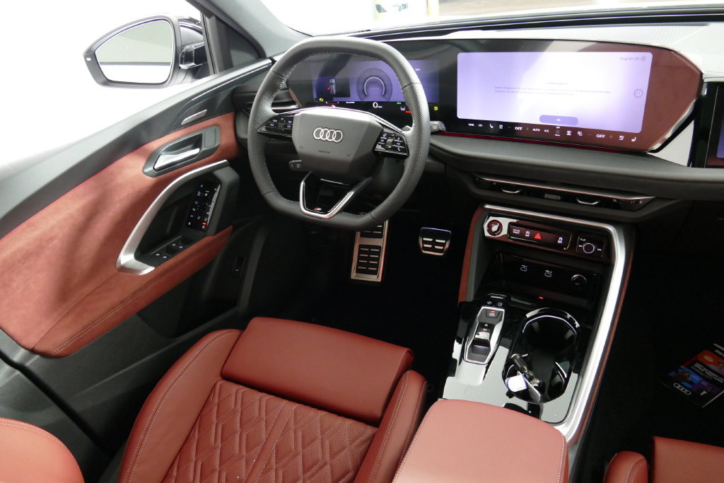 New 2026 Audi SQ5 Prestige AWD/4WD image 24