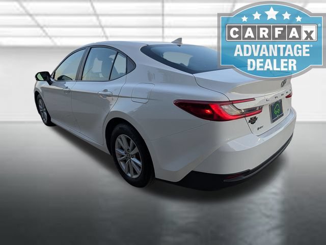 Used 2025 Toyota Camry LE FWD image 2