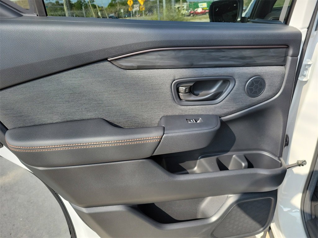 Certified 2026 Honda Passport TrailSport image 14