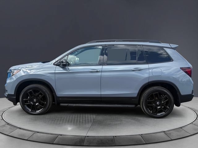 Used 2025 Honda Passport Black Edition image 2