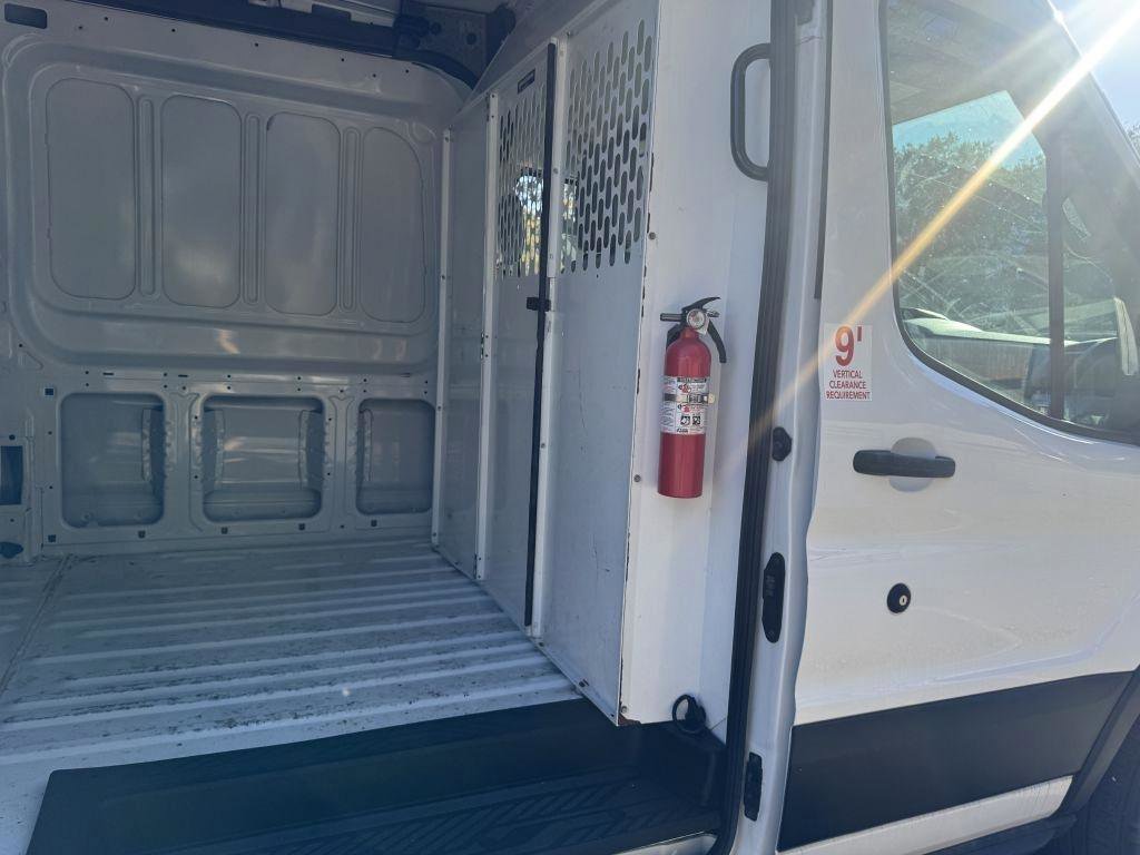 Used 2019 Ford Transit 150 148 Medium Roof image 7