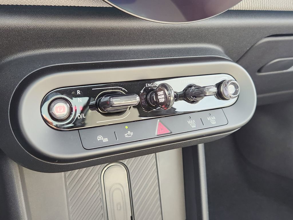 New 2026 MINI Cooper 2-Door Hardtop image 18