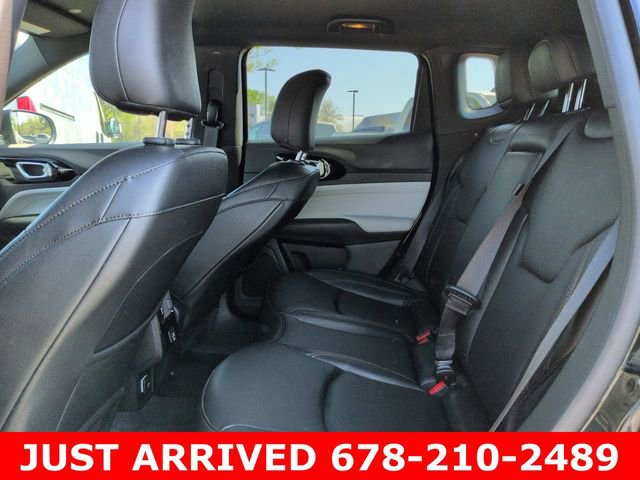 Certified 2024 Jeep Compass Limited image 13