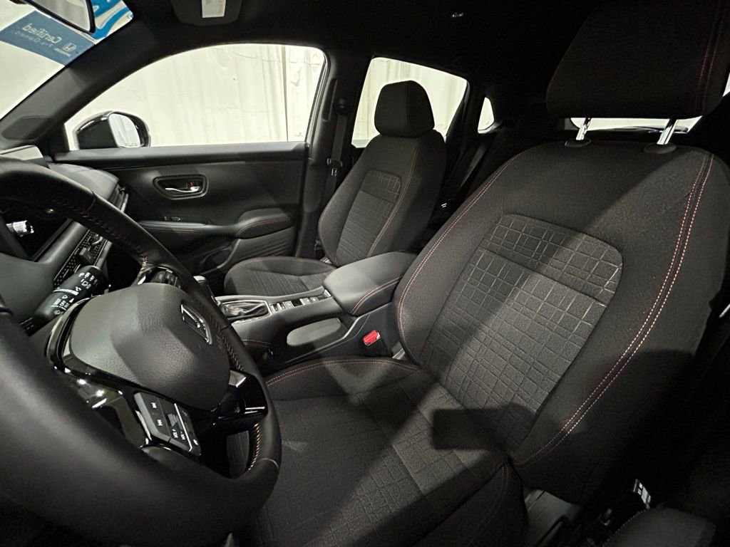 Used 2026 Honda HR-V Sport image 25