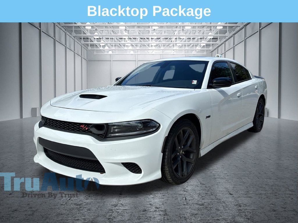 Used 2023 Dodge Charger R/T w/ Blacktop Package RWD image 3