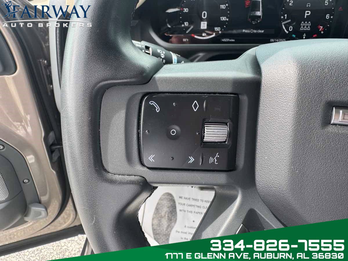Used 2023 Land Rover Defender 130 X image 19