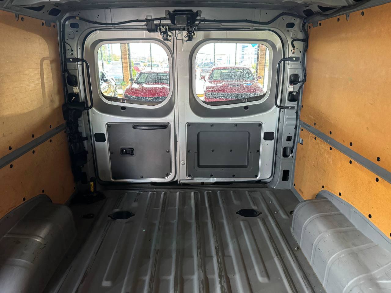 Used 2017 Nissan NV 1500 SV RWD image 13