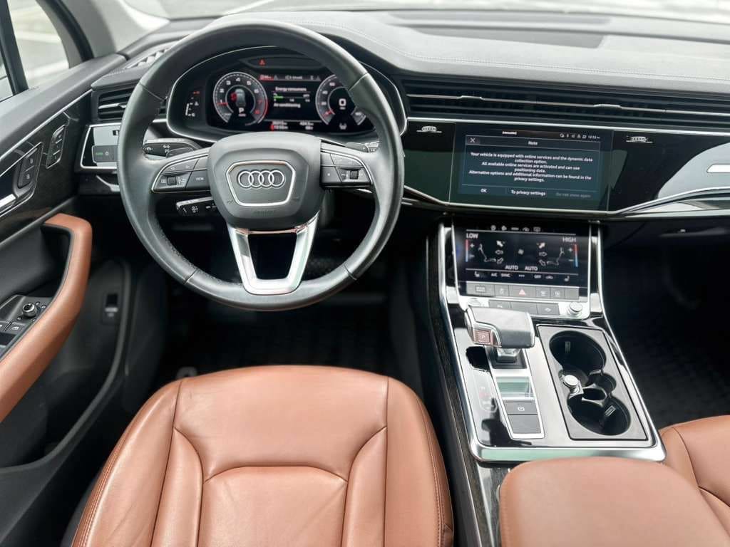 Used 2023 Audi Q7 2.0T Premium w/ Convenience Package AWD/4WD image 11