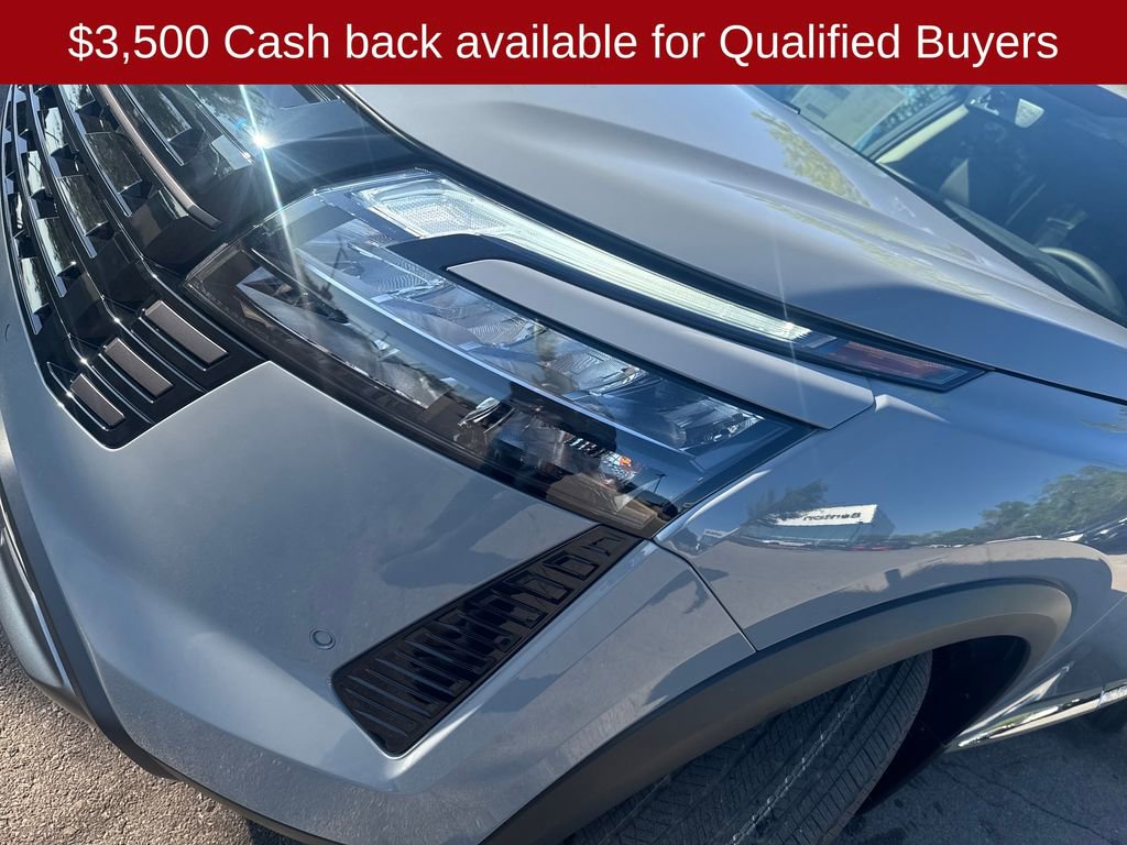 New 2026 Nissan Pathfinder Platinum image 35