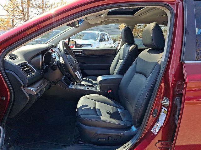 Used 2017 Subaru Outback 3.6R Limited image 13