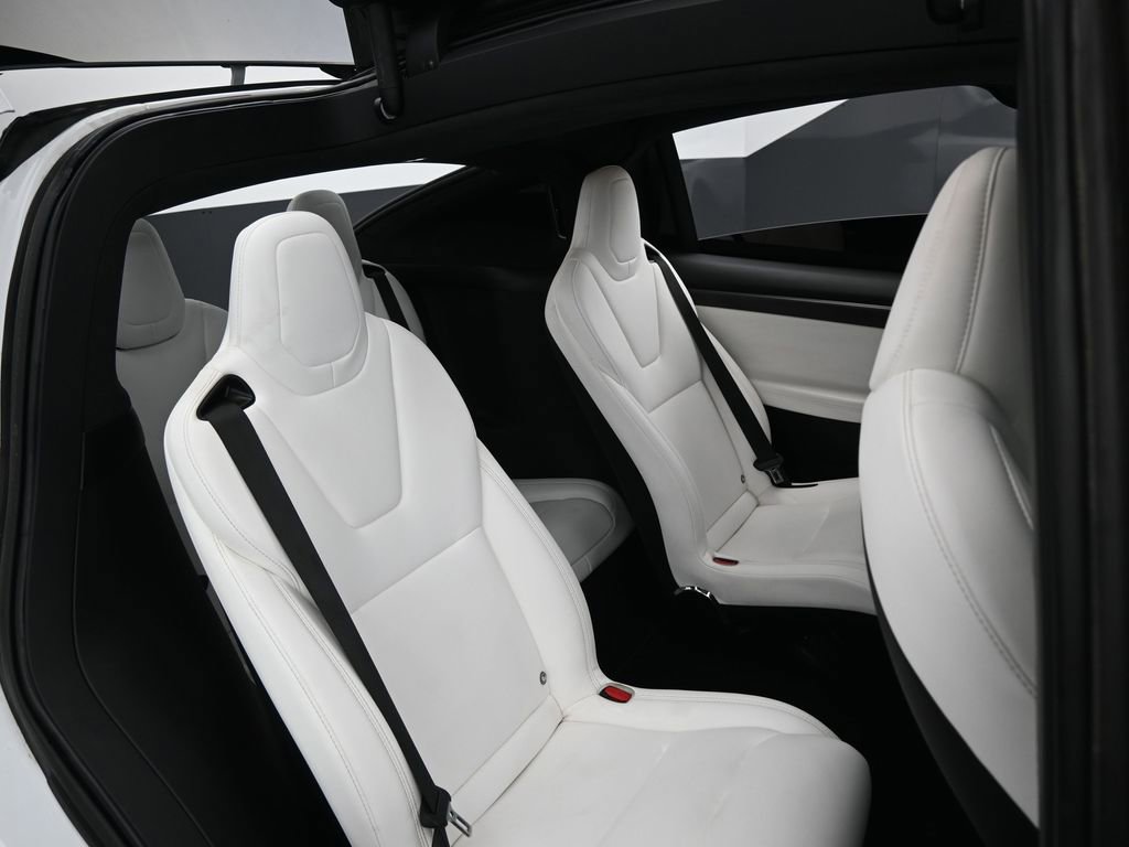 Used 2021 Tesla Model X Performance image 30