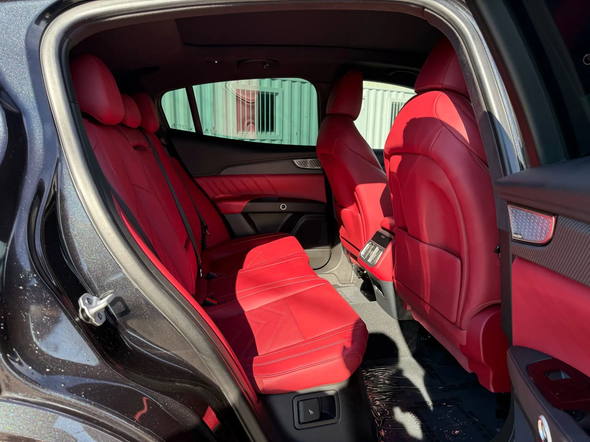 Used 2024 Maserati Grecale Trofeo image 48